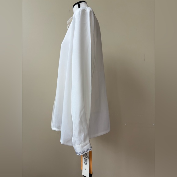 NWT - Elegant White Button-Up Blouse With Beading - Picture 7 of 14